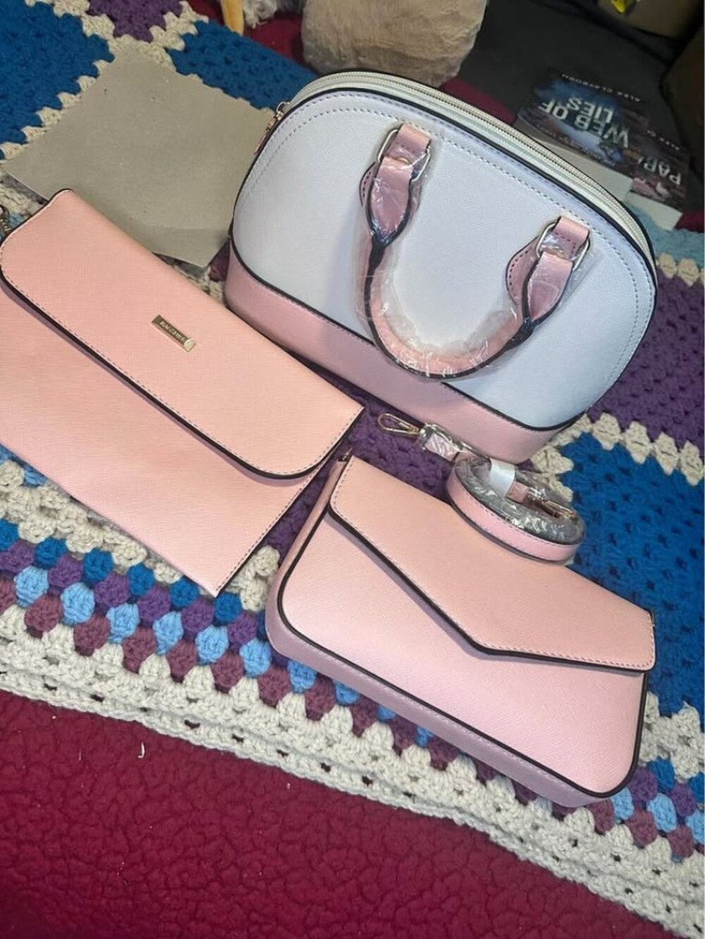 Pink & White 3-Piece Handbag, Crossbody & Wristlet Set – New